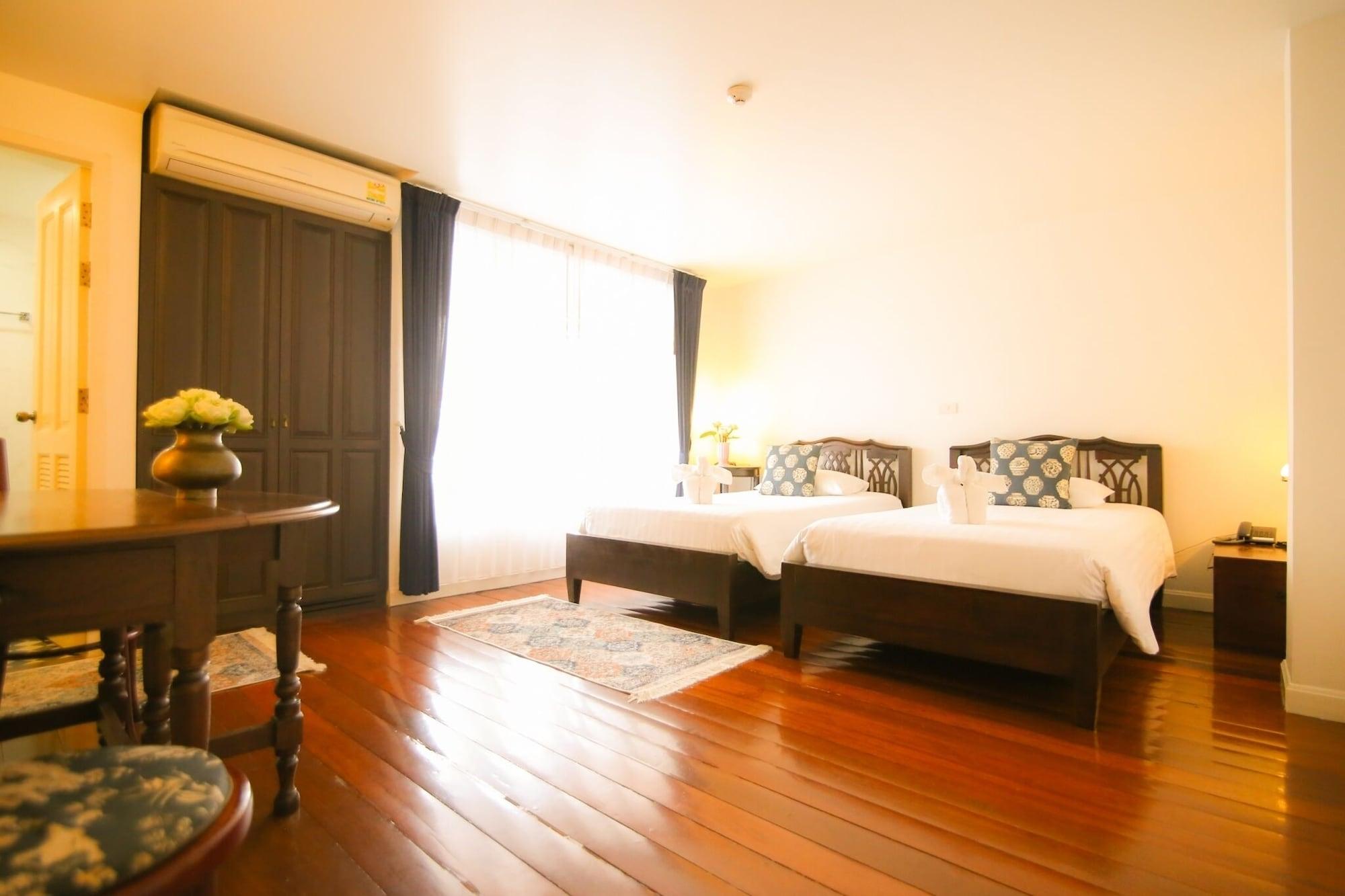 Ssip Boutique Dhevej Bangkok