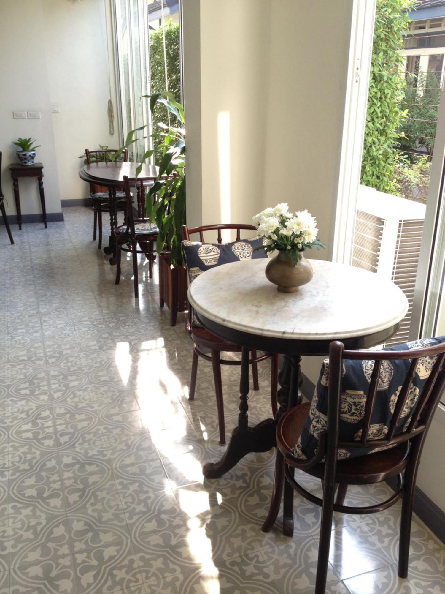 Ssip Boutique Dhevej Bangkok
